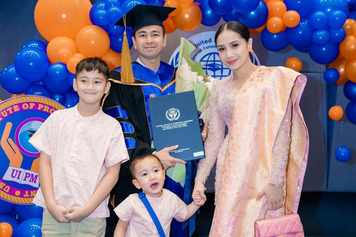 Gelar Honoris Causa Artinya Apa? Inilah Pengertian GelarDiberikan pada Raffi Ahmad Lengkap dengan Ketentuan dan Syarat Pemberiannya