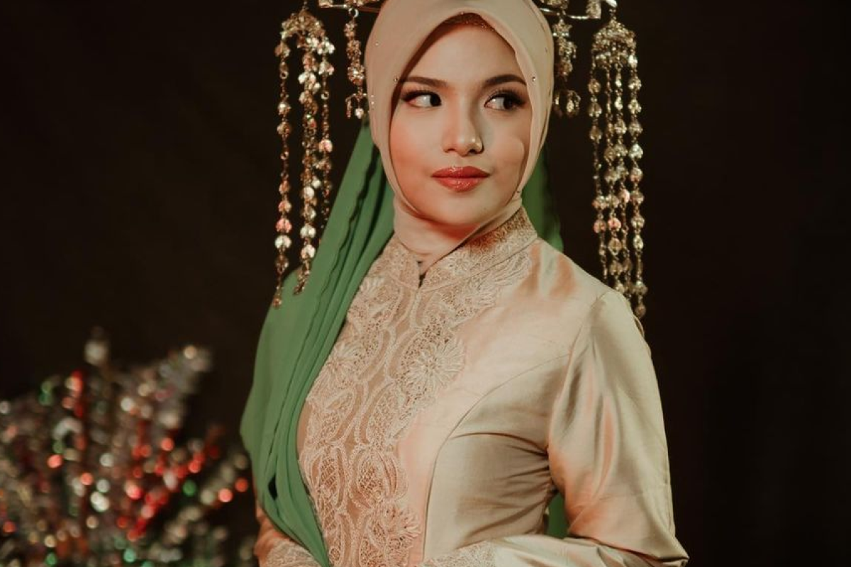 Profil Tampang Zahwa Nadhira Lengkap dari Umur, Agama dan Akun Instagram Istri Royhan Akbar Putra Mahfud MD Resmi Menikah