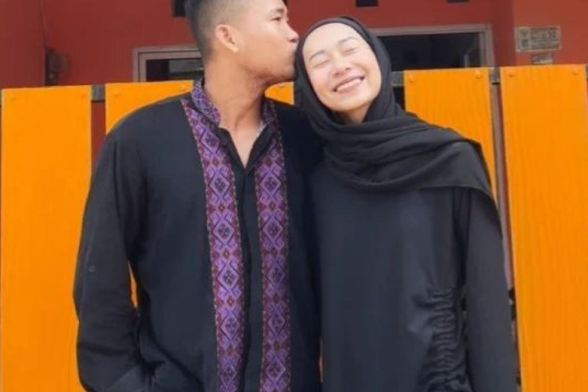 Biodata Tampang Albi Dwizky Lengkap dari Umur, Agama dan Akun Instagram Suami TikToker Shella Selpi Lizah yang Meninggal Dunia Karena Kanker Ovarium