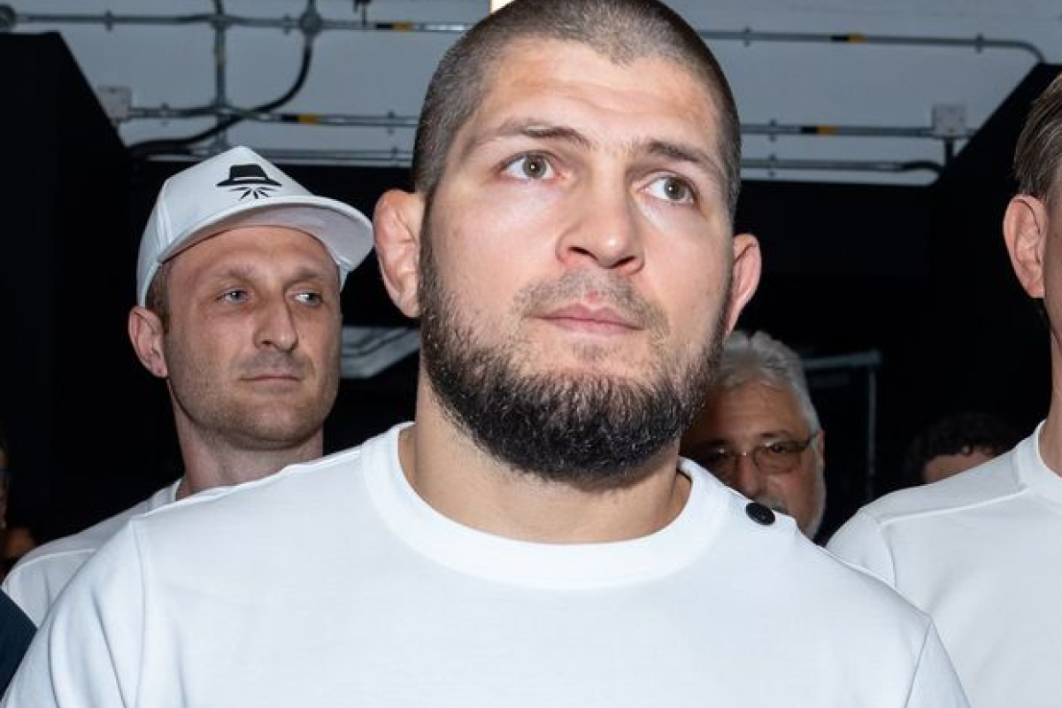 Penyebab Khabib Nurmagomedov Diusir dari Pesawat Frontier Airlines, Apakah Terkait Isu Rasis?