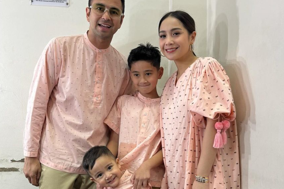 Siapa Lily? Sosok Bayi Perempuan yang Diduga jadi Anak Angkat Raffi Ahmad dan Nagita Slavina, Gemes Banget jadi Rebutan Rafathar dan Rayyanza