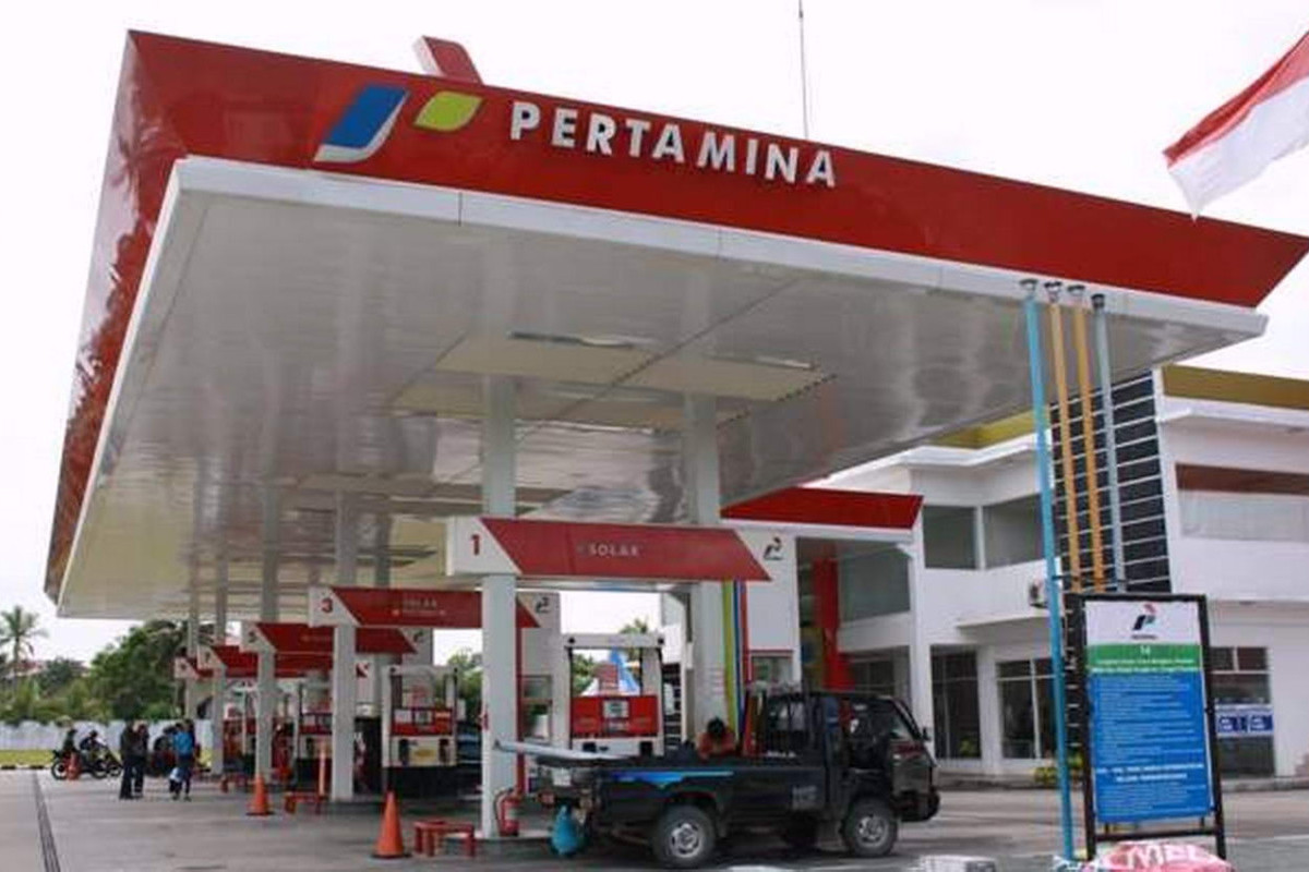 NAIK LAGI! Update Harga BBM Bensin Lengkap Pertamina, Shell, Vivo Dan ...