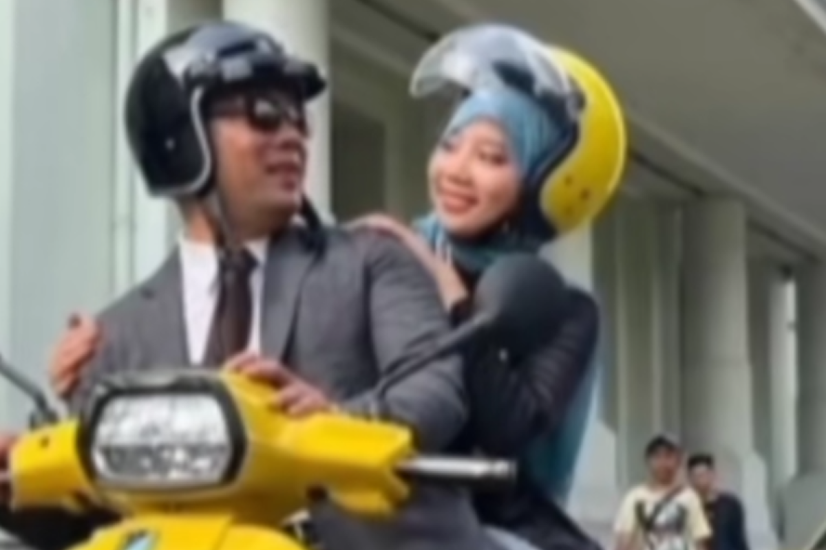 Siapa Camillia Latetia Azzahra? Anak Ridwan Kamil yang Viral Usai Buat Pernyataan Lepas Jilbab, Benarkah Akibat Trauma Kematian Sang Kakak Emmeril Kahn Mumtaz?