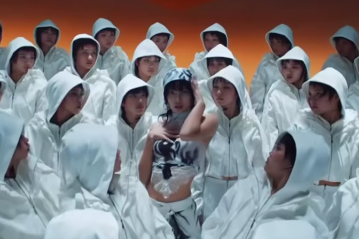 Link Nonton MV LISA BLACKPINK 'Rockstar' Gratis di KST dan YouTube Lengkap dengan Lirik Beserta Terjemahannya