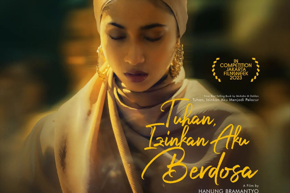 Isi Novel Tuhan Izinkan Aku Menjadi Pelacur! Karya Siapa? - Nonton Film Tuhan Izinkan Aku Berdosa Diperankan Aghniny Haque