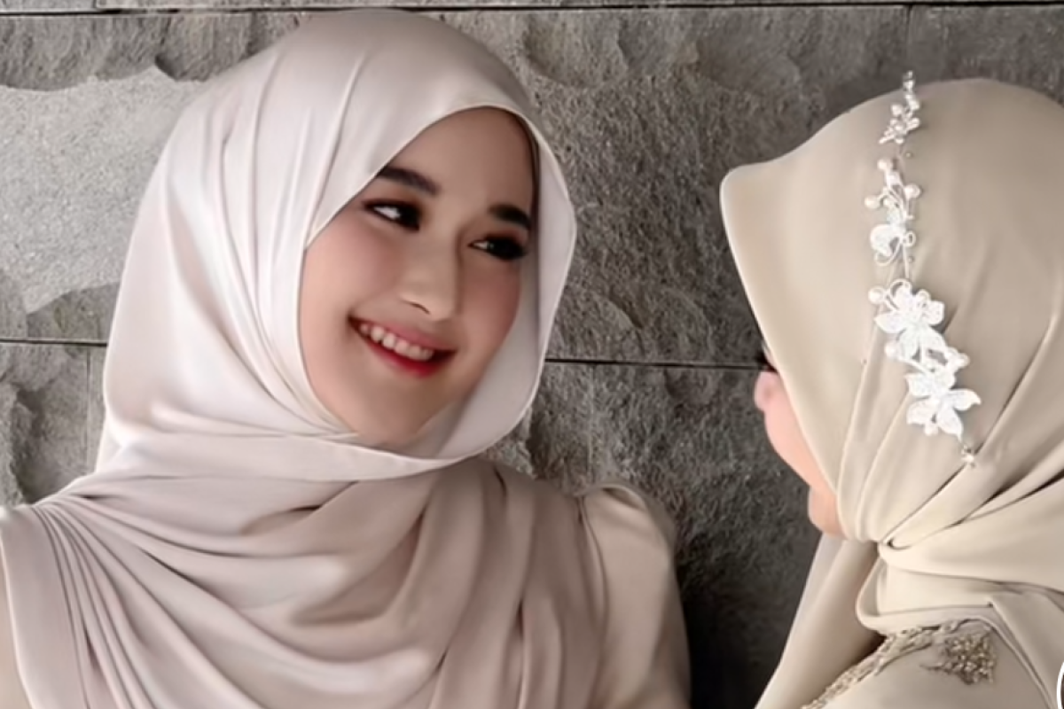 Siapa Kayla Nadira? Selebgram Sekaligus Kakak Farah Kamila Asy Syifa Istri Gus Zizan Ternyata Juga Menikah di Usia 16 Tahun 