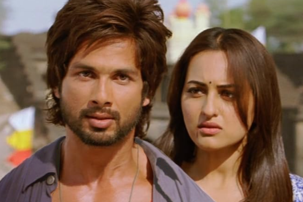 Sinopsis R... Rajkumar (2013) Mega Bollywood Paling Yahud Hari ini 7 Juli 2024 di ANTV Dibintangi Shahid Kapoor dan Sonakshi Sinha: Kisah Cinta Romeo dan Chanda