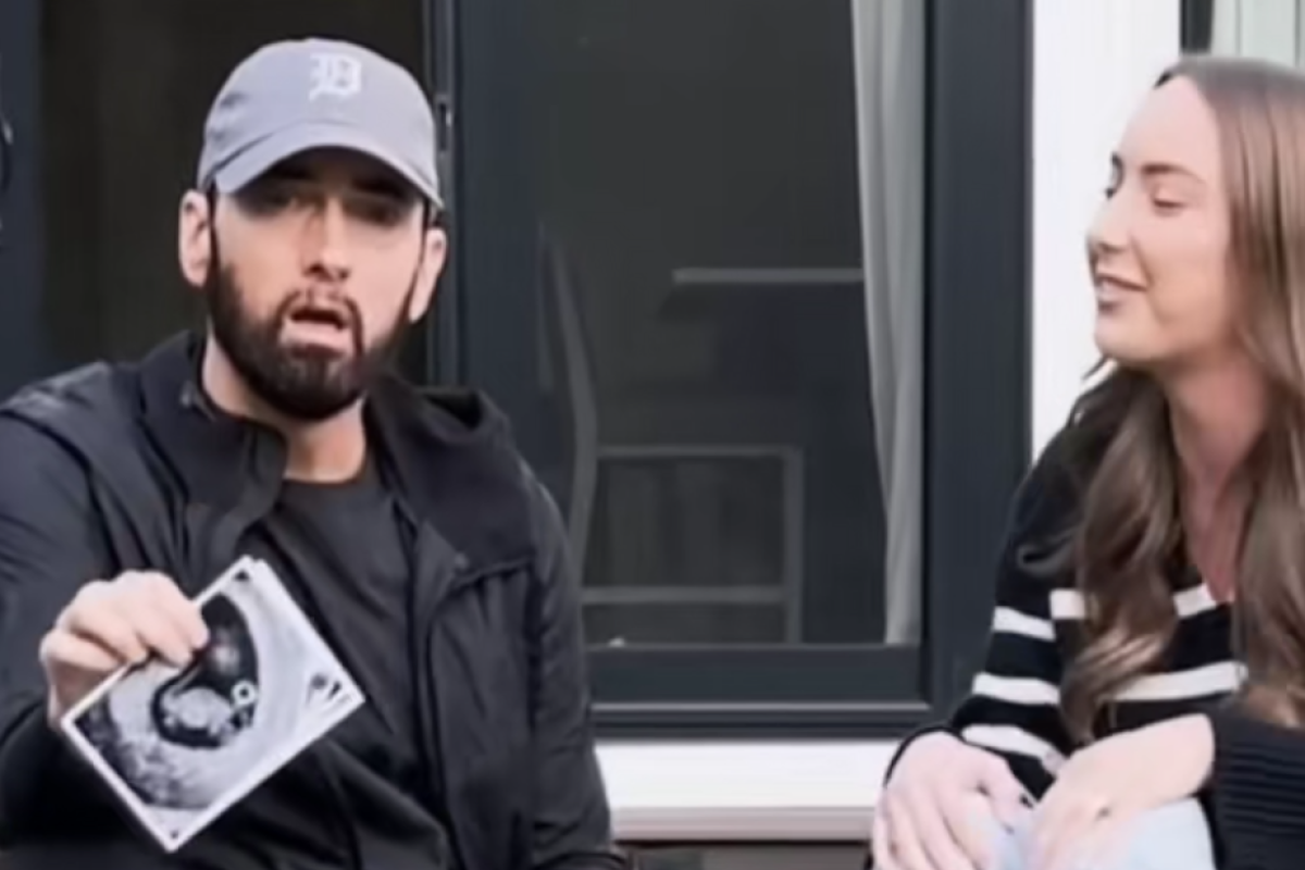 Eminem Bakal Jadi Kakek! Hailie Jade Umumkan Kehamilan dalam MV Temporary