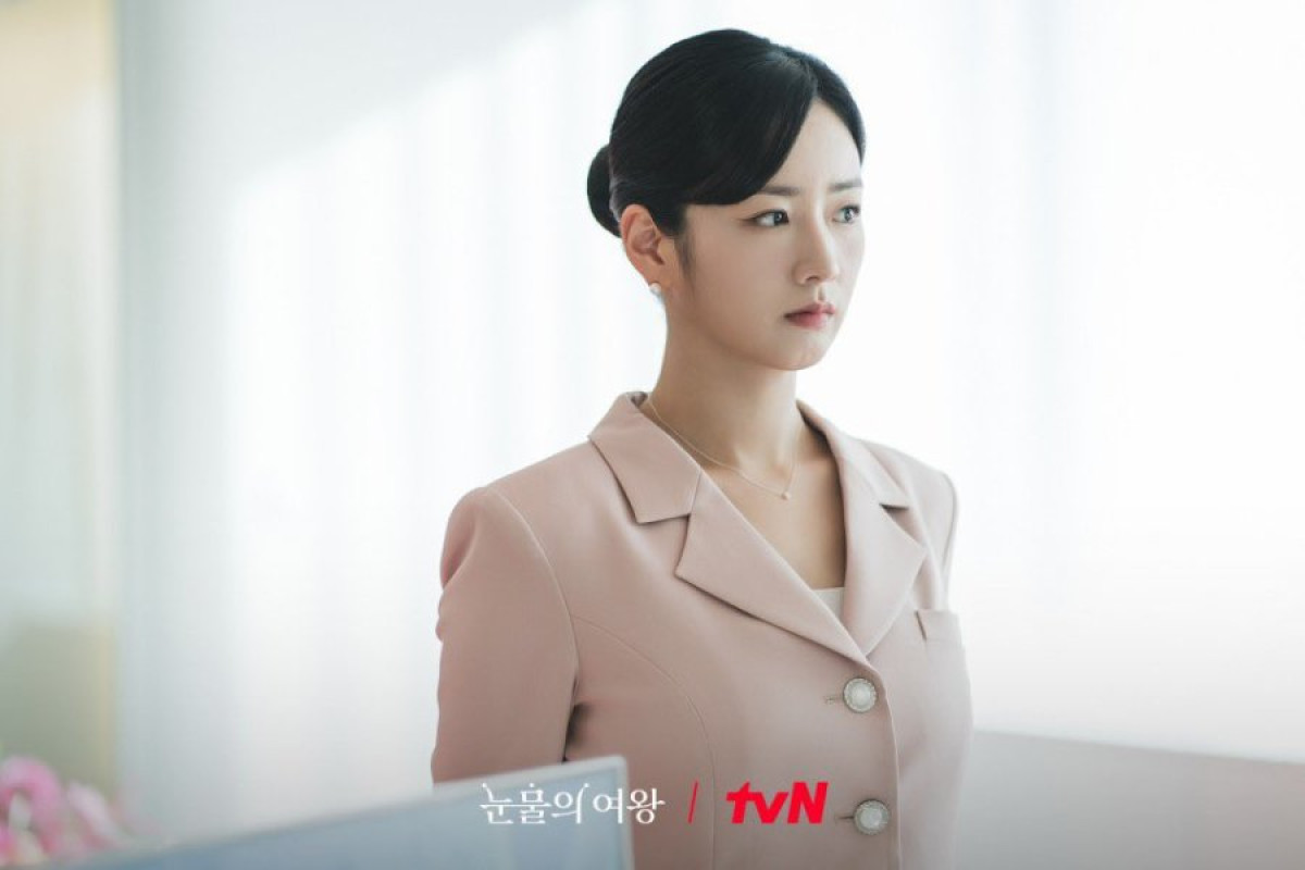 Nonton Queen of Tears (2024) Episode 9 Sub Indo di Netflix Bukan LK21 Lengkap Link Download, Perubahan Besar Terjadi di Kampung Yongdu-ri, Apa yang Terjadi?