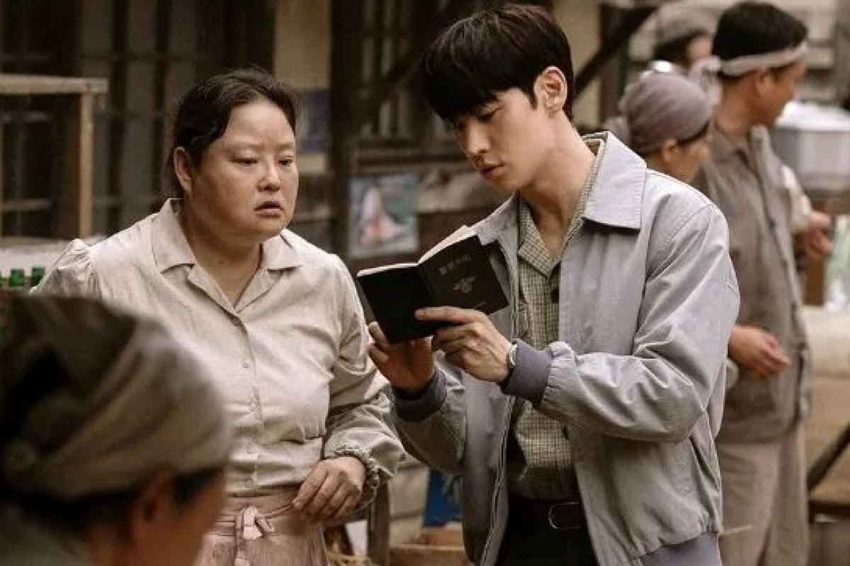 Nonton Download Chief Detective 1958 Episode 9 Sub Indo Bukan di Bilibili Tapi di Disney+ Hotstar dan MBC: Young Han dan Ho Jeong Menyelidiki Pembunuhan Janda