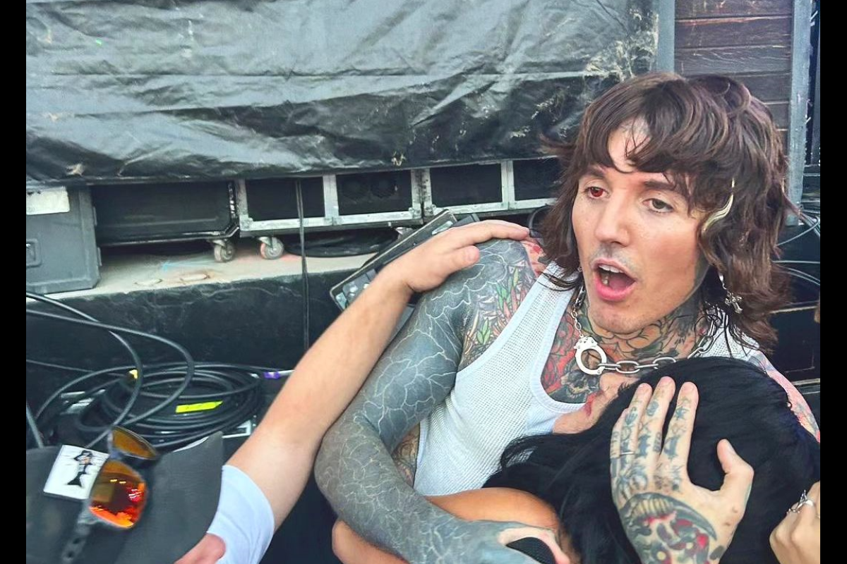 Alasan Oliver Sykes BMTH Batal Konser di Ancol, Ada yang Kaitannya sama