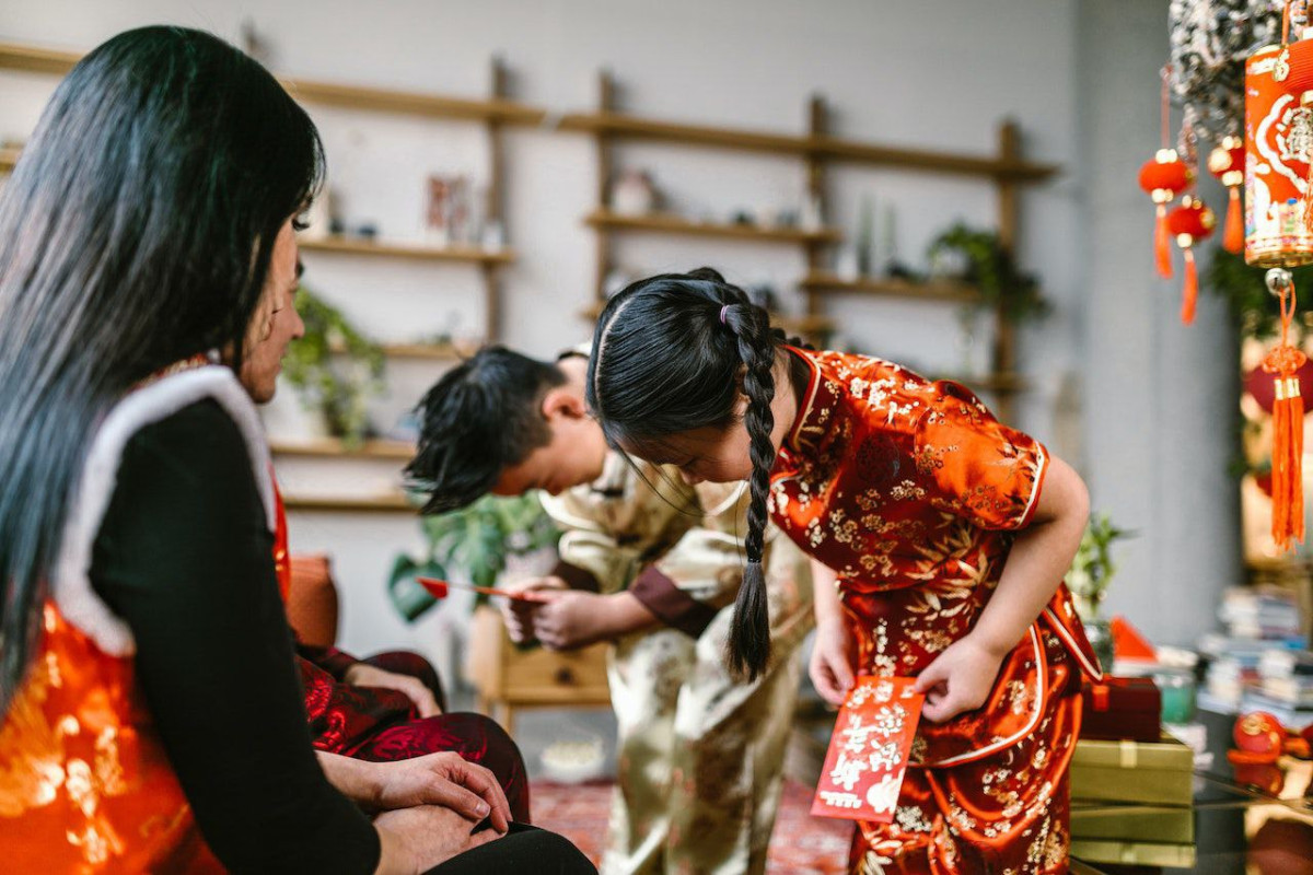 Dunia Unik China: Ada ASI Buat Orang Dewasa dan 3 Tradisi Misterius Lainnya, Ada Pernikahan HANTU!