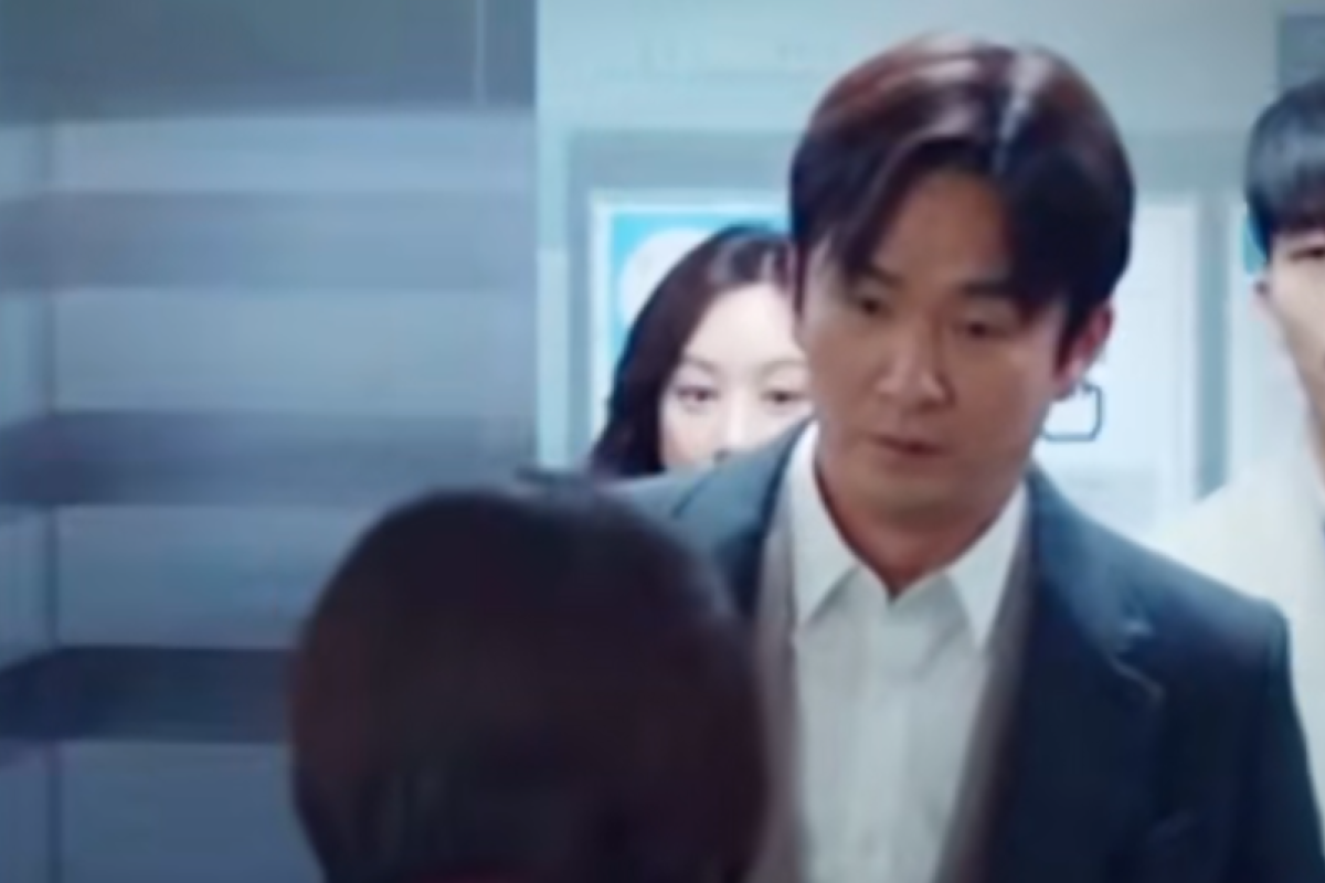 The Midnight Romance in Hagwon Episode 14 Sub Indo Jangan di LokLok tapi di KST: Woo Seung Hee Terus Berusaha Mengatasi Masalah yang Dideritanya
