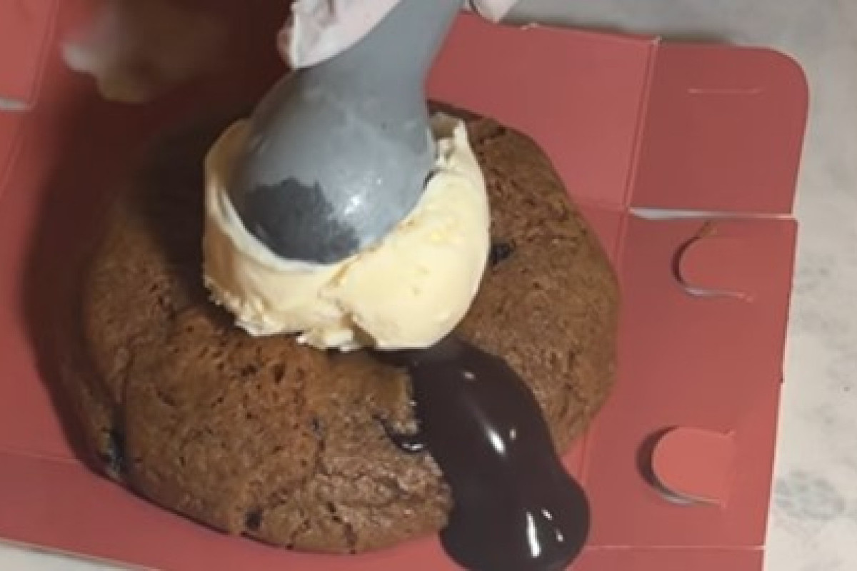 Dimana Lokasi Cookie Bomb Fudgybro Brownies yang Viral Tiktok? Cek ...