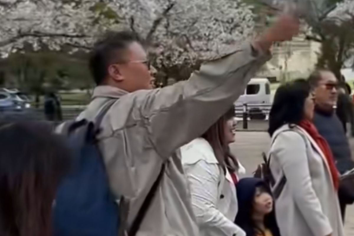 Alzafan Nugroho Anak Siapa? Turis Indonesia yang Viral di Jepang Usai Diduga Rusak Bunga Sakura, Benarkah Bukan Orang Sembarangan