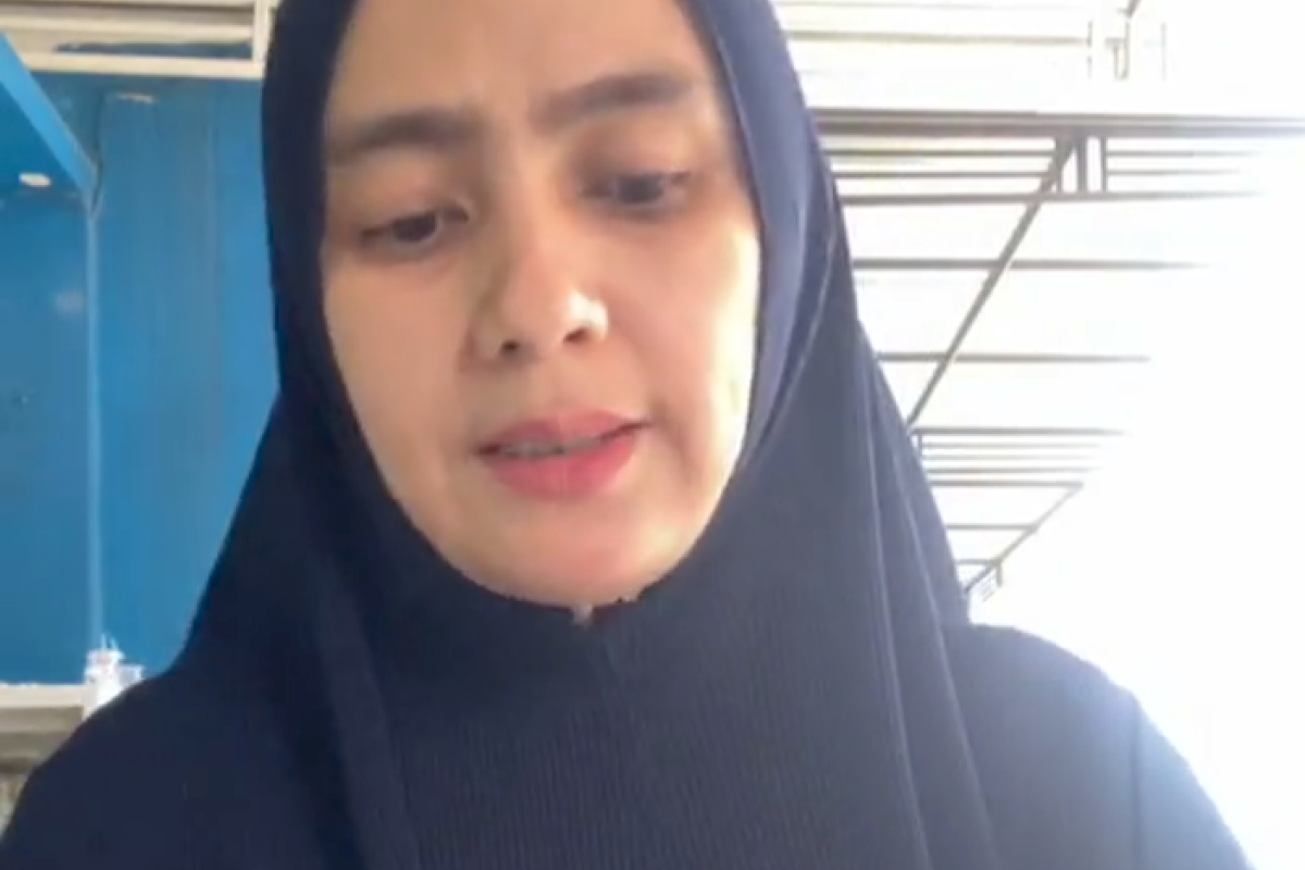 Siapa Suami Novi Atazen? Selebgram Yang Viral Usai Minta Maaf Ke Lesti ...