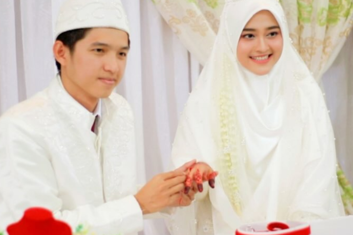 Profil Tampang Yunda Faisyah Istri Ustadz Dennis Lim yang Umumkan Kehamilan Usai Penantian 5 Tahun Pernikahan, Lengkap: Umur, Agama dan Akun Instagram