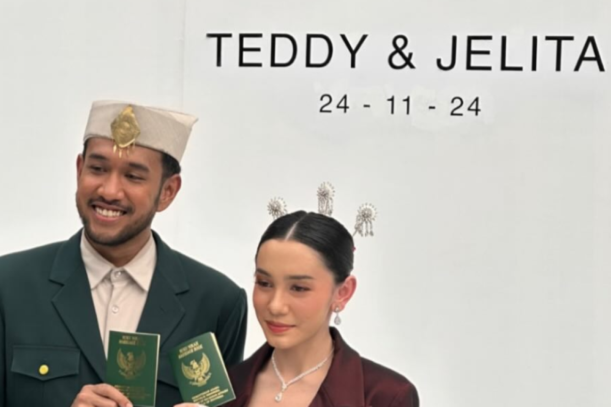 Berapa Selisi Umur Antara Teddy Adhitya dengan Jelita Clough? Kini Resmi Menikah pada 24 November 2024 dengan Tema Sentuhan Edgy yang Minimalis