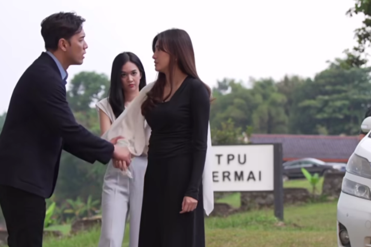 Di Antara Dua Cinta Episode 346 Hari ini 21 Agustus 2024 di SCTV: Rafael Tidak Mau Bercerai dengan Mona, Mengapa?