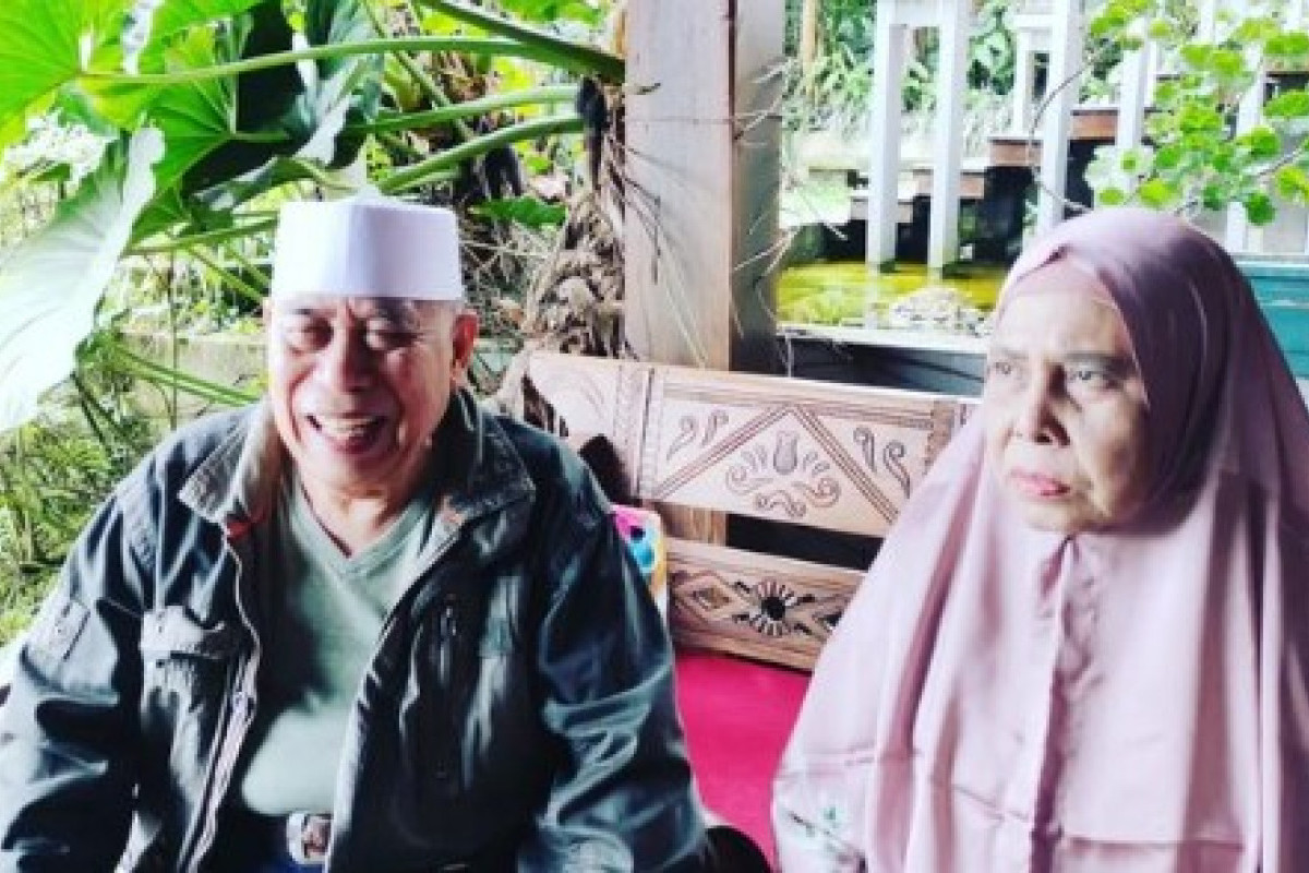 Kabar Duka Dari Latief Sitepu Pemeran Haji Muhidin Di Tukang Bubur Naik Haji Istri Tercinta 